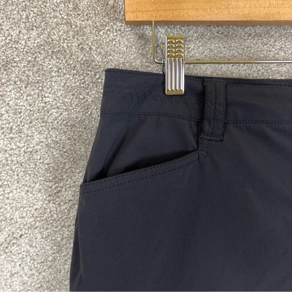 Eddie Bauer Skort Womens 8 Black Front Zip Pockets Lightweight Pencil- 1934* - Picture 5 of 12